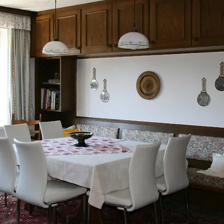 Haus Wallner 民宿 Dellach im Drautal